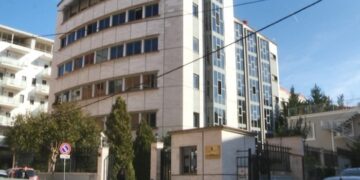 Prokuroria Tiranë çon në gjyq ish-krerët e Urdhrit të Stomatologut