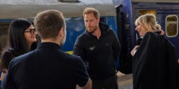 Princ Harry vizitë e papritur në Kiev, synon të trajtojë ushtarakët e plagosur