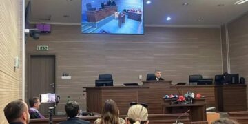 Deklarohen të pafajshëm dy të akuzuarit për kanosje ndaj Kurtit