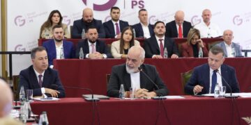 “Ka fat ky korçari”, Rama “pendohet” për Niko Peleshin në krye të Kuvendit