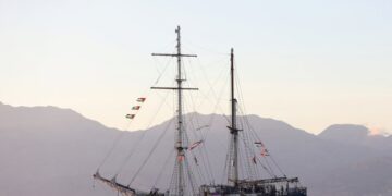 Flota me ndihma për Gazën do të niset drejt lindjes nga Greqia