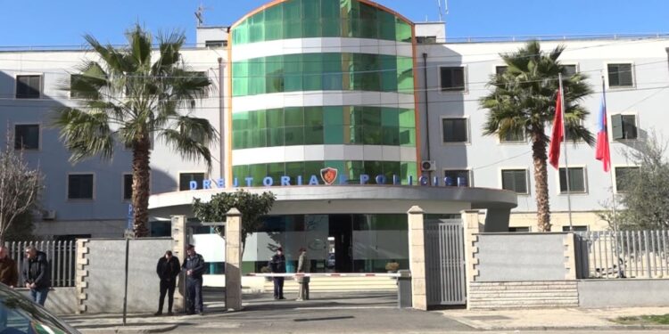 Durrës/ Gjendet një trup i pajetë në breg të detit, viktima dyshohet se është mbytur