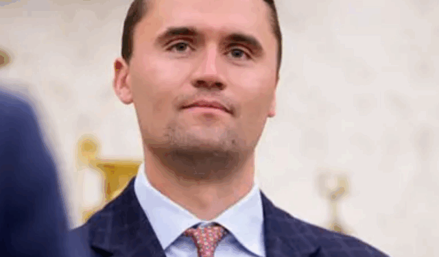 Qëllohet me armë aktivisti i famshëm konservator, Charlie Kirk, mbështetës i zjarrtë i Donald Trump