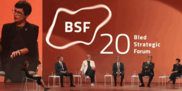 “Nuk ka rrugë të shkurtra për integrimin”, Marta Kos në tryezë me Ramën: Liria e medias është e panegociueshme për anëtarësimin në BE