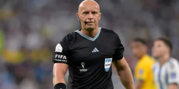 UEFA zgjedh arbitrin më të mirë për përballjen Zvicër-Kosovë!