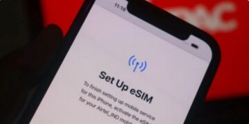 Apple njofton se iPhone 17 nuk do të ketë vend për kartë SIM