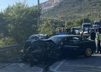 Aksident i rëndë në Malishevë/ Përplasen dy automjete, dy të vdekur dhe dy të plagosur