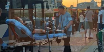 30 të plagosur në Pire, tramvaji përplaset me autobusin kur po zbrisnin pasagjerët