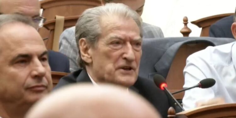 “Riktheni seancën”, Berisha: Procesverbal i turpshëm, u bë për të maskuar 18 Erion Veliaj