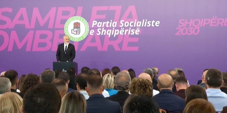 “Ia kemi lënë pushtetit gjyqësor që t’i qeverisë vetë organet e veta”, Rama nga Asambleja: E dija që do të sillte dhimbje tërheqja nga drejtësia!