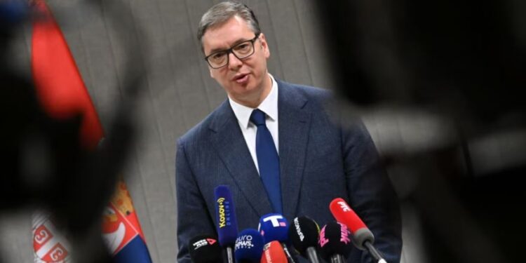 Vuçiç: Aleanca ushtarake Shqipëri-Kosovë-Kroaci, kundër Serbisë! Duhet të mbrohemi