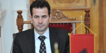 Gjykata e Lartë rikthen për rigjykim në Apel çështjen ndaj ish-kreut të Kushtetueses, Bashkim Dedja