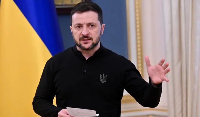 Zelensky: Kievi mbetet i hapur për paqen, por bisedimet me Kremlinin nuk do të bëhen në…