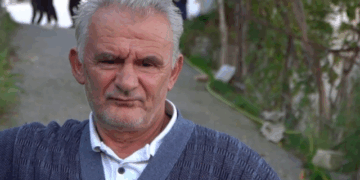 Vëllai i viktimës mëson nga gazetarja autorin e krimit: Tre ditë më parë i varrosëm nënën