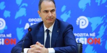 “Seancën dje e prishët ju”, Boçi shpërthen ndaj mazhorancës