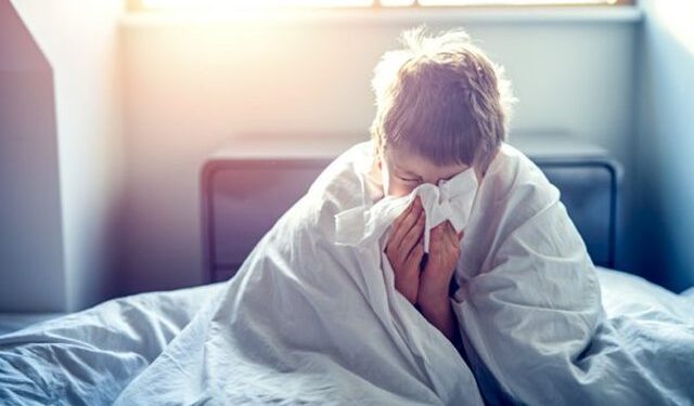 Covid-19 dhe gripi mund të “zgjojnë” kancerin! Autorët e studimit: Gjetjet jo panik, por të nxisin kujdes të shtuar