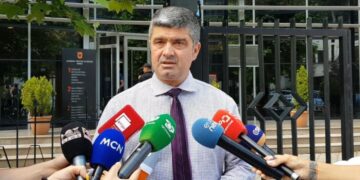 Mashtrim me prokurë, i mori paratë nga llogaria e të burgosurit, nën hetim avokati Arben Lena