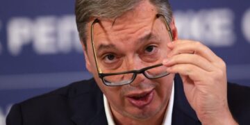 Shpërthimi para parlamentit serb, reagon Vuçiç: Akt terrorist