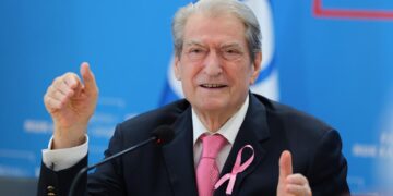 Berisha djeg kandidaturat politike për Tiranën: Ka më shumë shanse për ata që vijnë nga…