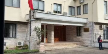 Dyshohet se vrau biznesmenin italian në Salari, Kamber Sulçaj del para gjykatës