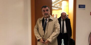 U qëllua me armë brenda Gjykatës së Apelit/ Ndërron jetë gjyqtari