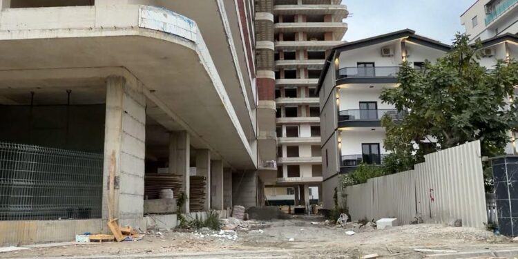 Vdekja e punëtorit në Lezhë, Gjin Gjoni: Humbje jete për shkak të babëzisë dhe pakujdesisë