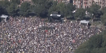 “No Kings”/ Protesta masive në mbarë SHBA-në kundër administratës Trump