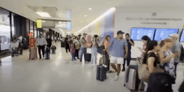 SHBA, 846 fluturime të vonuara sipas FlightAware