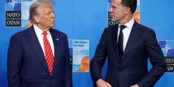 Nga mbështetja për Ukrainën te armëpushimi, kreu i NATO-s takohet sot me Trump