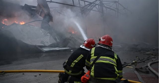 Të paktën dy të vrarë në Kiev pas sulmeve ajrore ruse