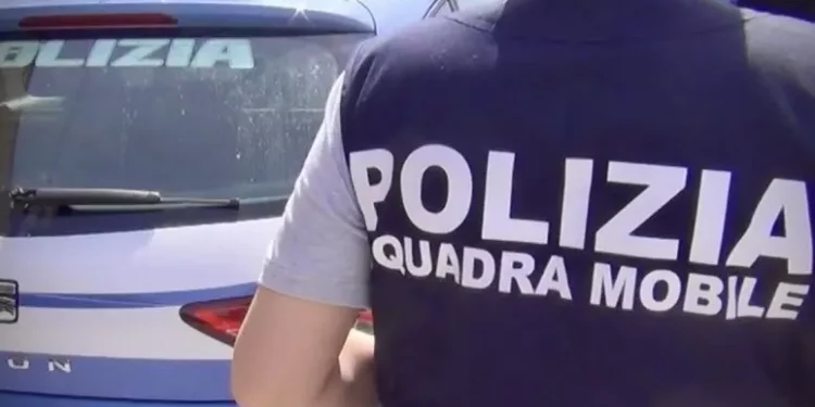Iu gjetën 15 kg hashash në apartament, arrestohet 52-vjeçari shqiptar në Itali