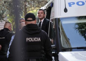 Erion Veliaj  do të ankimojë shkarkimin e tij nga detyra si kryebashkiak i Tiranës.