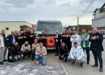 Protesta në mbështetje të liderëve të UÇK, qindra shqiptarë nga Kosova ‘pushtojnë’ sot Tiranën