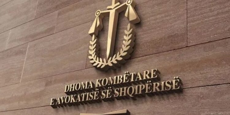 Bojkotohen gjyqet për 5 ditë pas arrestimit të avokatit në Elbasan