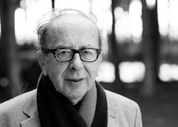 Parisi nderon Ismail Kadarenë, pllakë përkujtimore në zemër të kryeqytetit francez