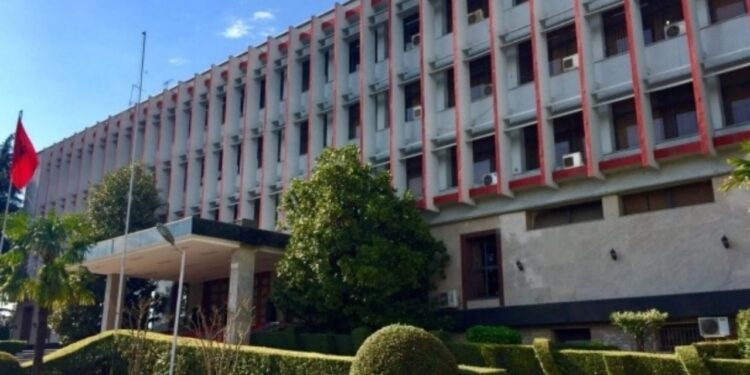 Ndryshime të reja në Ministrinë e Jashtme dhe atë Financave, kush janë emrat e rinj që u emëruan