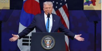 Trump njofton se SHBA-ja do të fillojë “menjëherë” testimin e armëve bërthamore