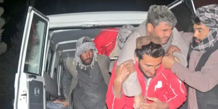 Tërmet shkatërrimtar në Afganistan! BBC: Regjistrohen të paktën 20 viktima dhe qindra të plagosur