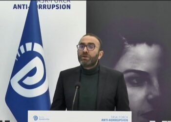 PD akuza të forta ndaj Komisioneres Kos: Zëdhënëse e një qeverie të korruptuar