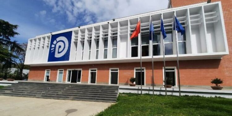 PD dërgon në Kuvend emrat për përbërjen e komisioneve të posaçme parlamentare