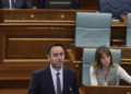 Nis seanca për votimin e Qeverisë në Kosovë, Konjufca prezanton kabinetin