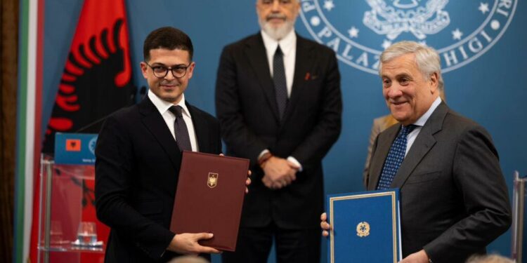 Prodhim të mjeteve detare, çfarë parashikojnë marrëveshjet Shqipëri-Itali për mbrojtjen