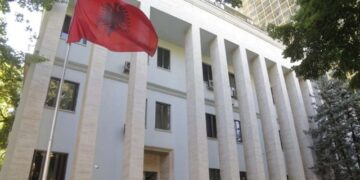 Gjykata e Lartë lë në fuqi dënimin e përjetshëm për 2 autorët e ngjarjes së Lushnjës