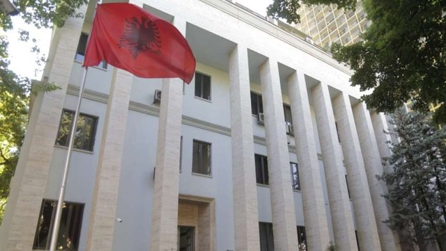 Gjykata e Lartë lë në fuqi dënimin e përjetshëm për 2 autorët e ngjarjes së Lushnjës