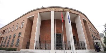 Kuvendi shpall vakancat për të zëvendësuar 3anëtarë të Këshillit Mbikëqyrës të Bankës së Shqipërisë