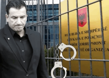 Fati i gjykimit ose jo të Veliajt në GJKKO, kryebashkiaku dhe prokurori Dado mungojnë