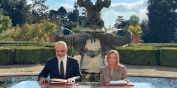 Rama dhe Meloni firmosin shkëmbimin e marrëveshjeve të bashkëpunimit