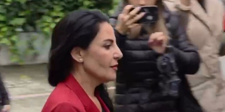 Seanca për Belinda Ballukun dhe 2 vartësit e saj, GJKKO tërhiqet për vendim