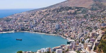 Sekuestro pasurish në Sarandë për dyshime për pastrim parash