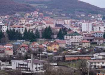Policia e Kosovës: Xhandarmëria serbe dyshohet se ka plagosur dhe rrëmbyer një serb në Leposaviq